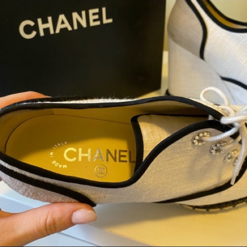 CHANEL Espadrille Wedge - Picture 6 of 7